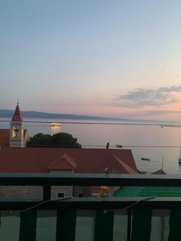 Panorama Sea View Apartment H Omiš Esterno foto